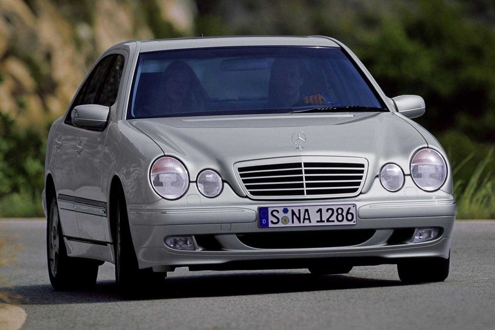 Бампера на MERCEDES W208/W210