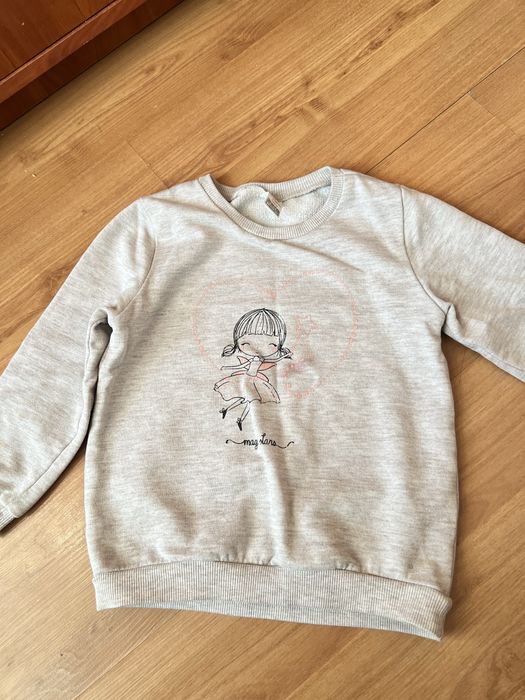 Отдам даром вещи для девочек 4-5-6лет