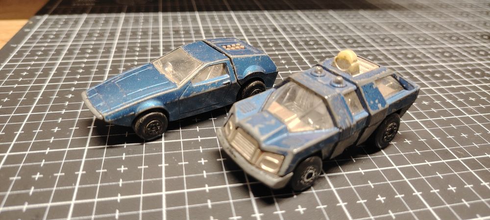 броя метални колички мащаб 1:24 (Комплект