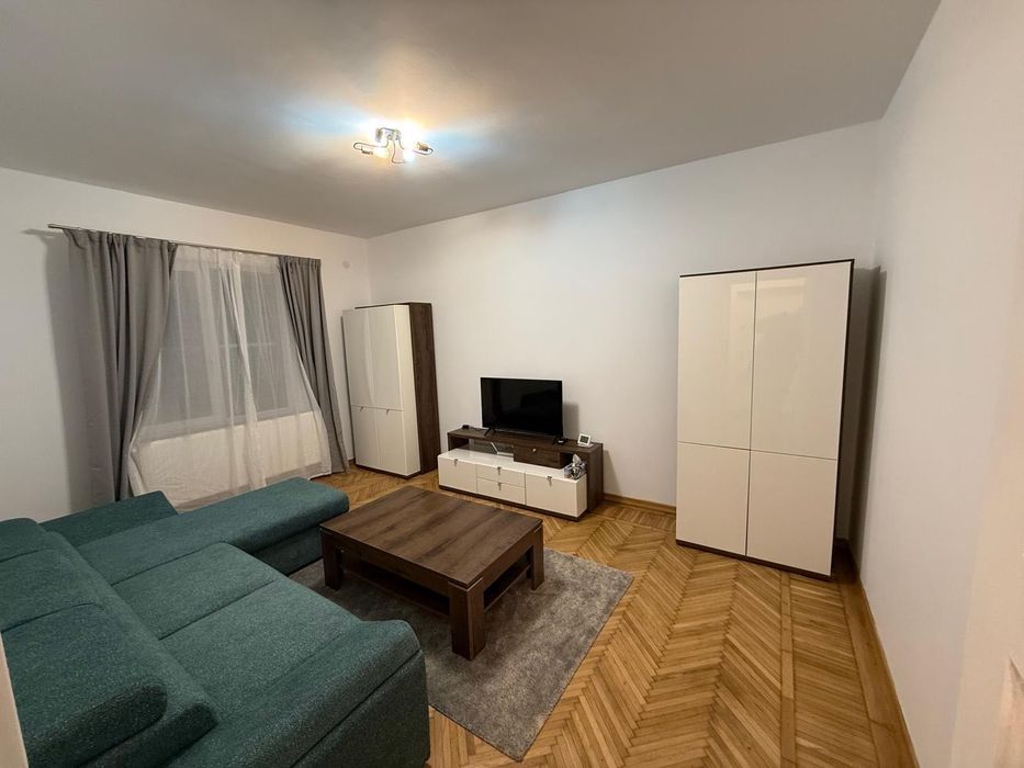 Garsoniera de inchiriat Primaverii la 5 minute de metrou Aviatorilor