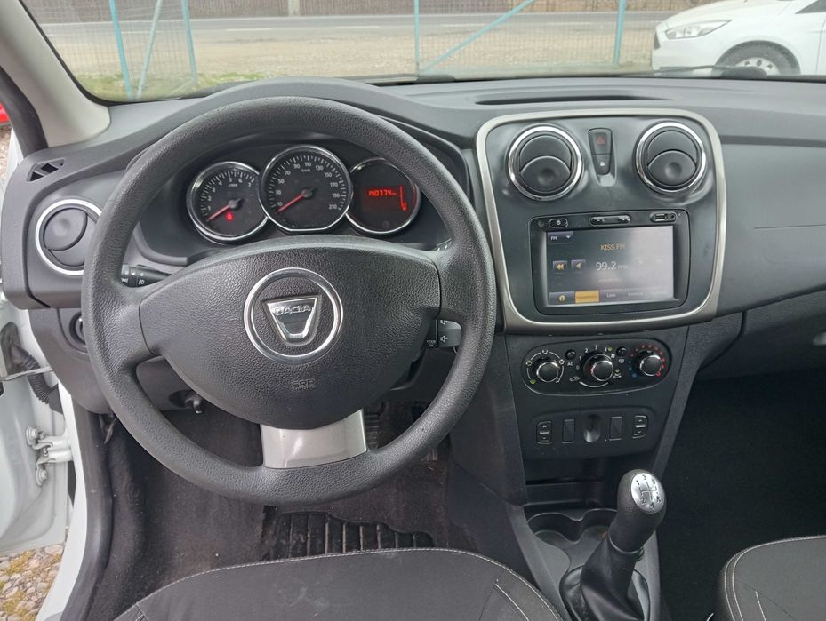 Vans Dacia Sandero  2013 CASH sau RATE