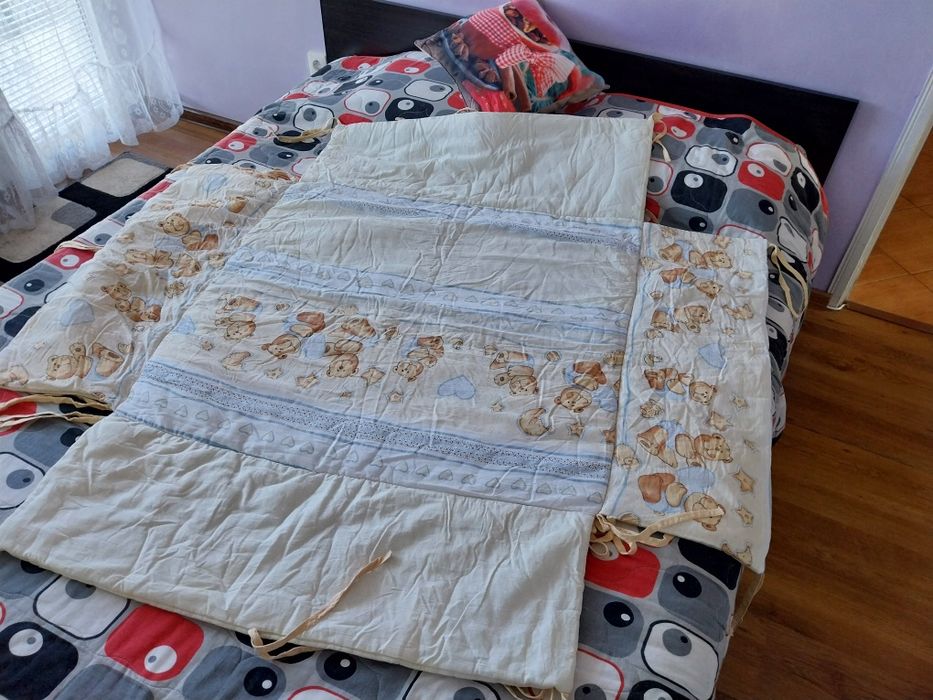 Подложка с обиколници