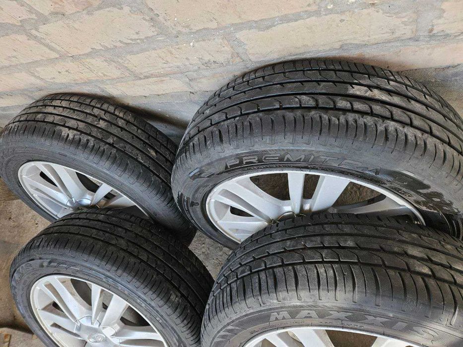 Колёса от лада Веста . диски R16