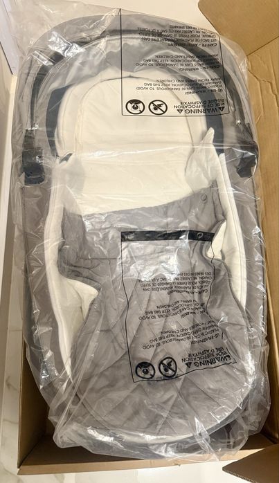 Комплект Cybex Priam 3.5 Simply Flowers Grey+чанта