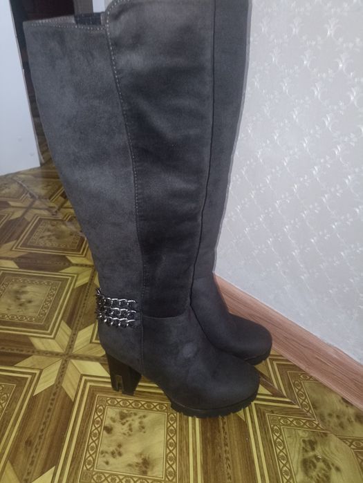 Продам 37-38 р зима