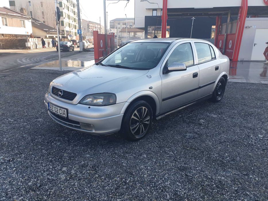 Vând Opel Astra G
