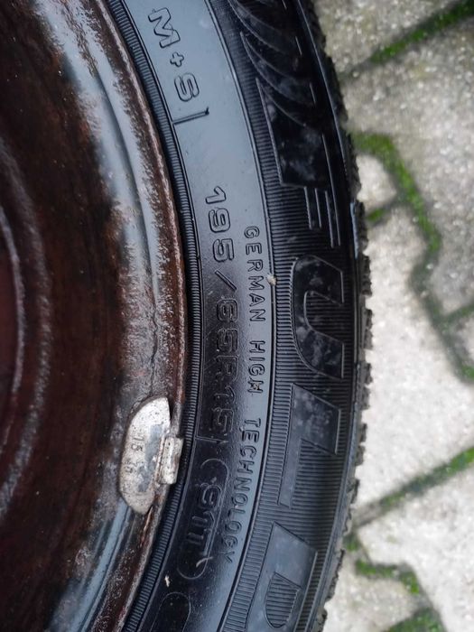 Anvelope set 4 buc 195 65 15 M+S DOT 2023,cu Jante pt Peugeot