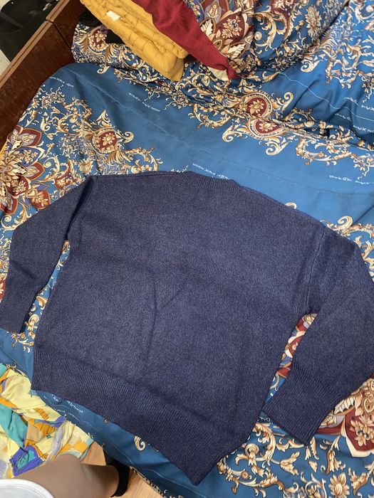 Темно синяя кофта женская