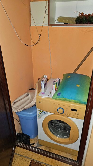 Продава се Тристаен апартамент в Разград, Орел - 76 кв.м за 1074 €/кв.м - Снимка #2