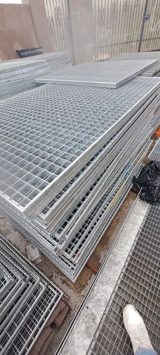 Grilaje metalice zincate  40x120