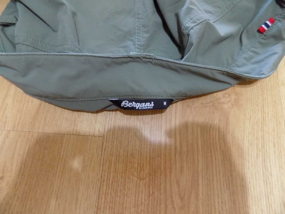 къси панталони bergans of norway шорти екип дамски туризъм оригинал M