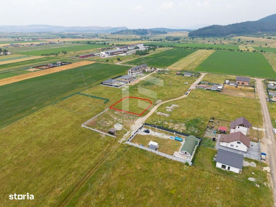 Sanpetru |Teren intravilan 733mp | 3 fronturi stradale