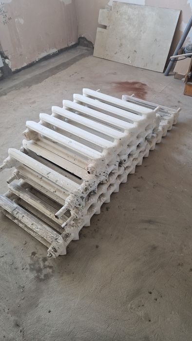 Продам чугунные батареи в отличном состоянии