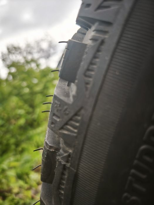 Резина michelin 215/55 17