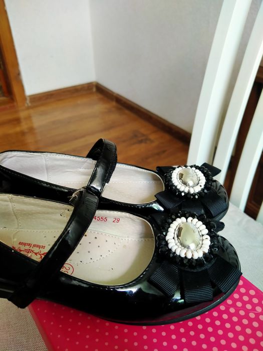 Туфельки лаковые