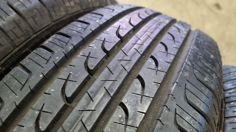 215/60/17 GOODYEAR 4бр