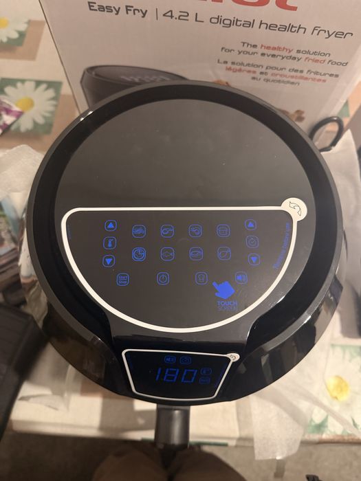 Фритюрник с горещ въздух TEFAL EASY FRY 4.2 L