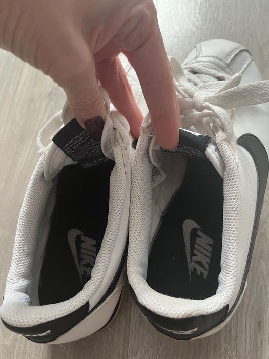 Дамски оригинални маратонки Nike 39 размер