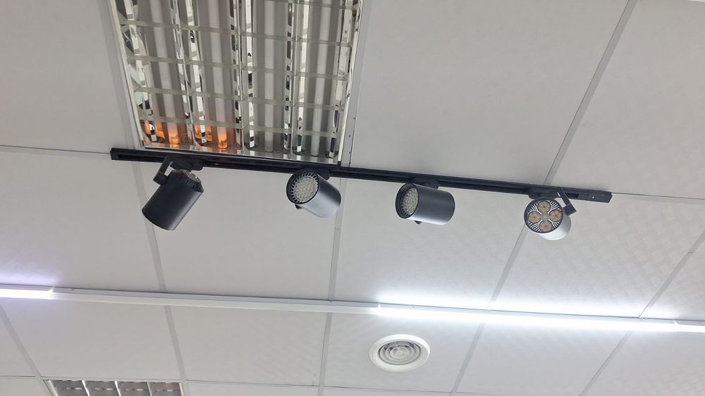 Трековый светильник комплект 15000тнг