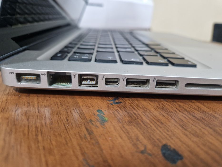 Ноутбук macbook pro a1278 - ЧИТАЙТЕ ОПИСАНИЕ
