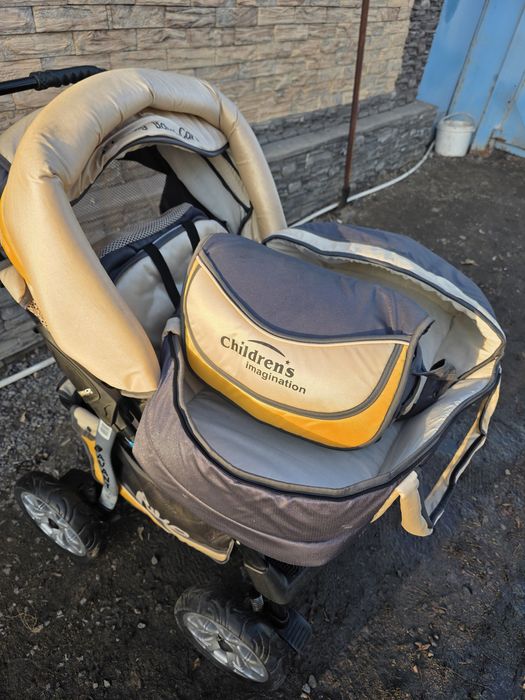 Продам детскую коляску Avant