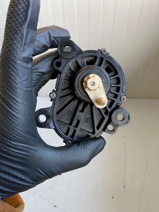 Motoras galerie admisie Actuator Volvo XC60 S60 V60 V70 XC70 V90 V40 V60CC V90CC S90 XC40 31293737