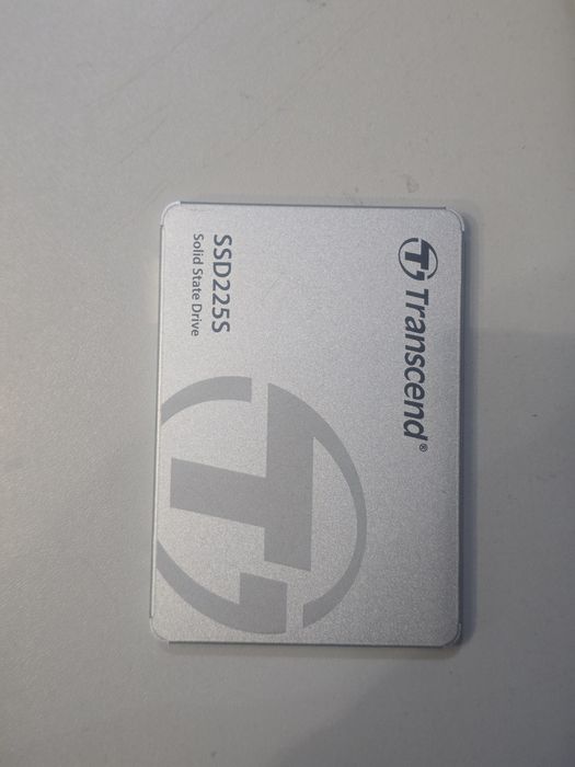 Продам SSD в хорошем состоянии