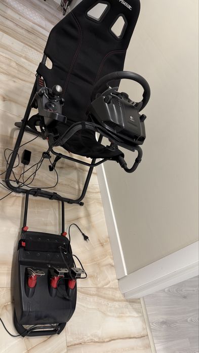 Logitec G27 и Седалка