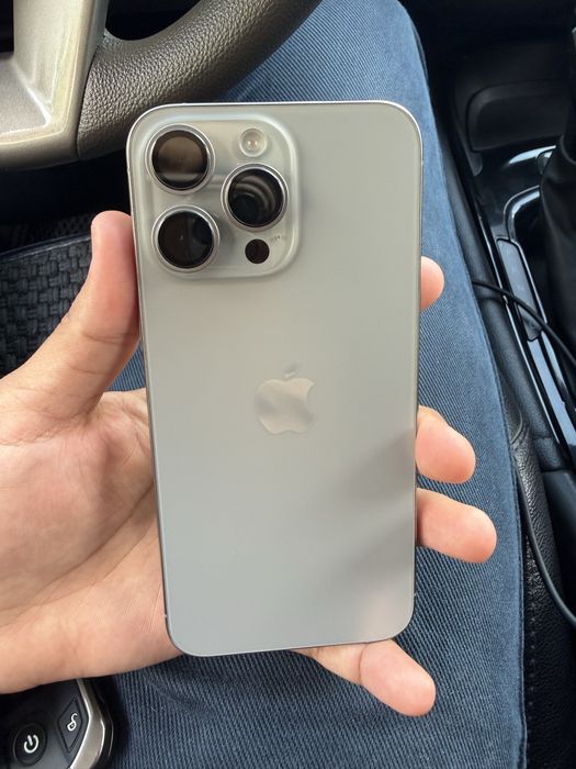 Iphone 15 pro max 256gb Natural 85% karopka dakumet bor