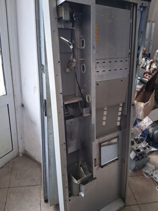 Врата Spacio окомплектована