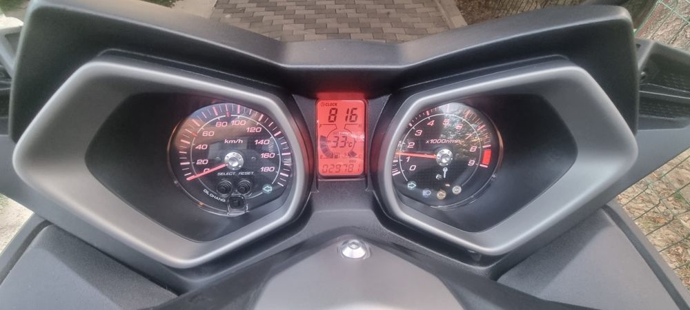 Yamaha x-max 400 cm, an 2014, înmatriculat