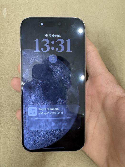 iPhone 15 pro 128 gb