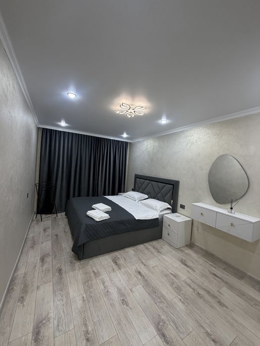 Сдаю посуточно 2 комнт квартиру дорого!