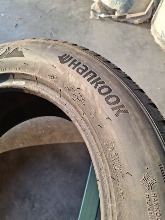 2 Anvelope m+s 235 55 r17 Hankook