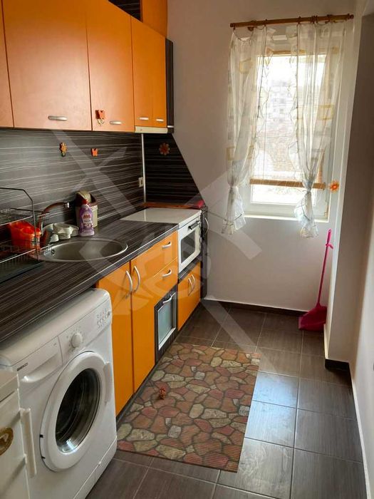 Едностаен апартамент в района на Колхозен пазар- 98590