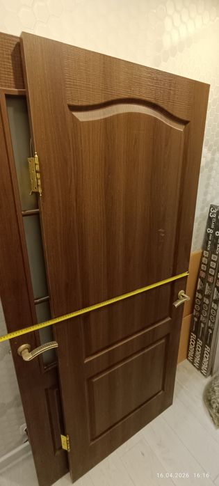 Двери межкомнатные, цена 15000 за 4 двери