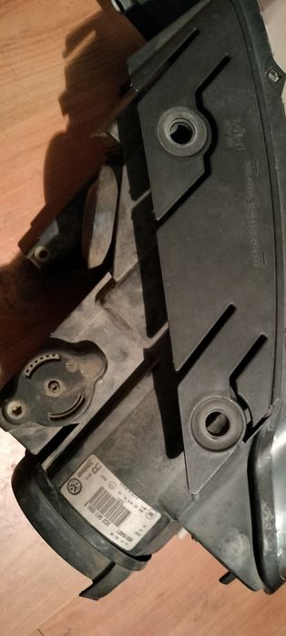 Vand far Passat B6/stg.drpt