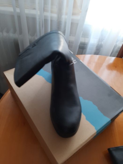 Обувь женская кожаная