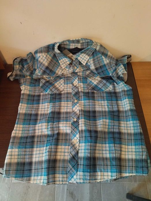 Продавам риза Теодор Exclusive