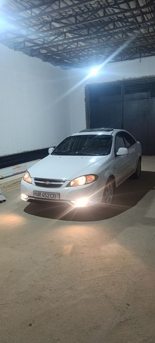 Жентира 3 бензинда юрган