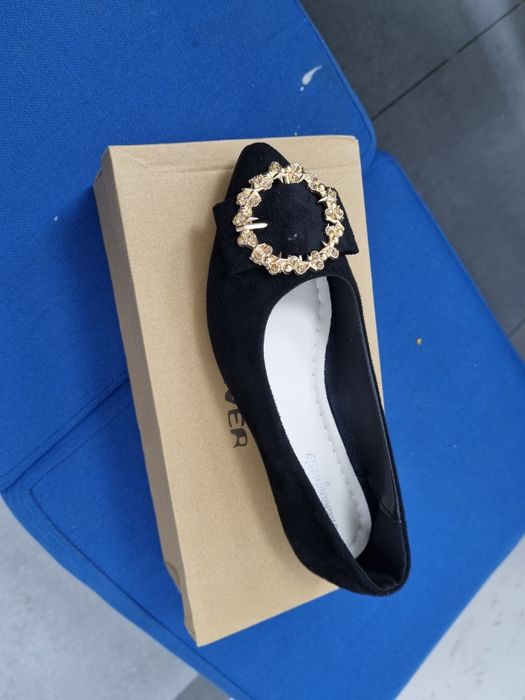 Продам      балетки