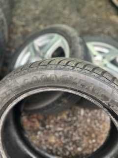 Anvelope Iarna Goodyear Ultragrip 245 45 18