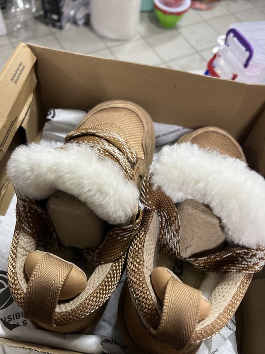 Ugg lowmel originali