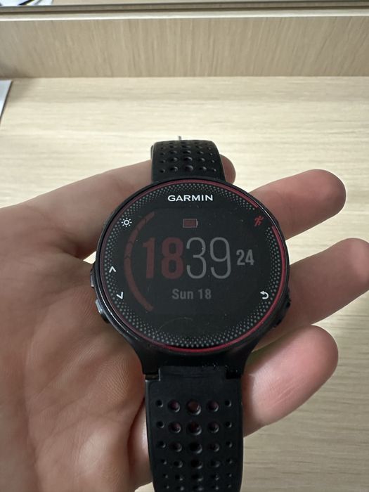 Garmin Forerunner 235
