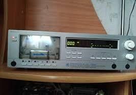 Продам магнитофон ссср