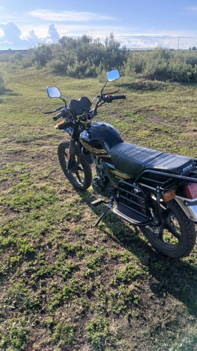 Сузуки 200 кубов
