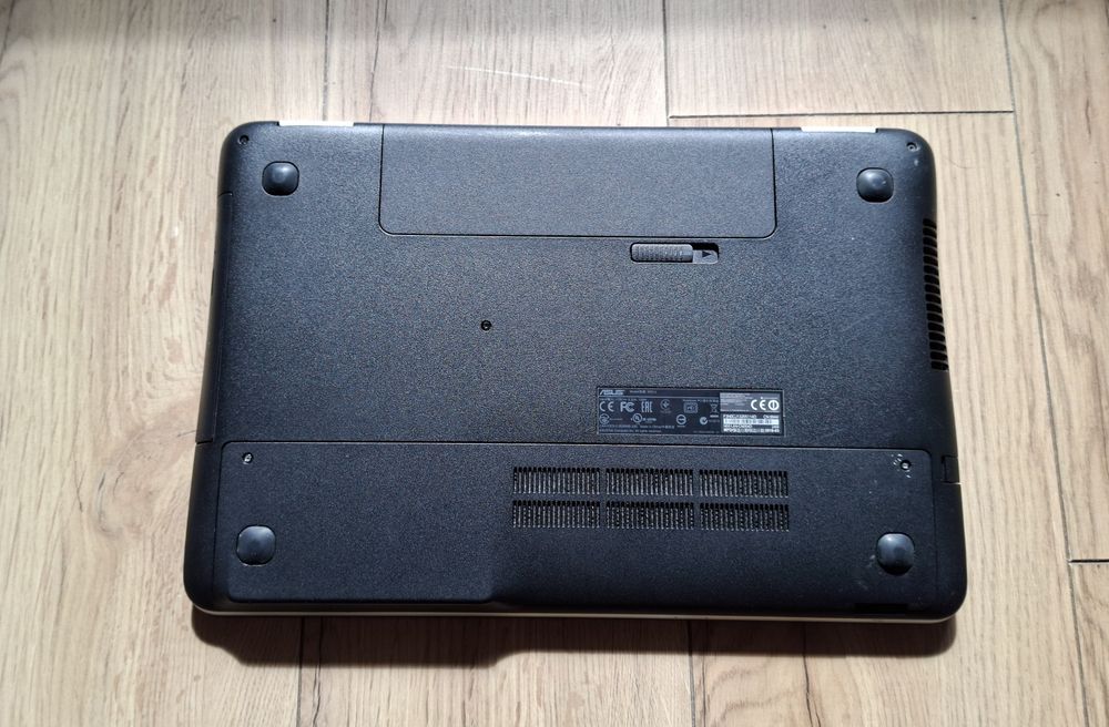 15.6' IPS Asus N551 Core i7-4720HQ/12GB/NVIDIA GTX 950 2GB GDDR5/256GB SSD