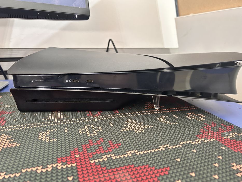 Ps5 slim nou cu accesori