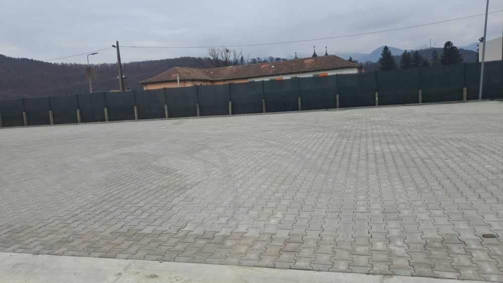 Inchiriez spațiu industrial(hală,service,,garaj,depozit,parcare TIR,et