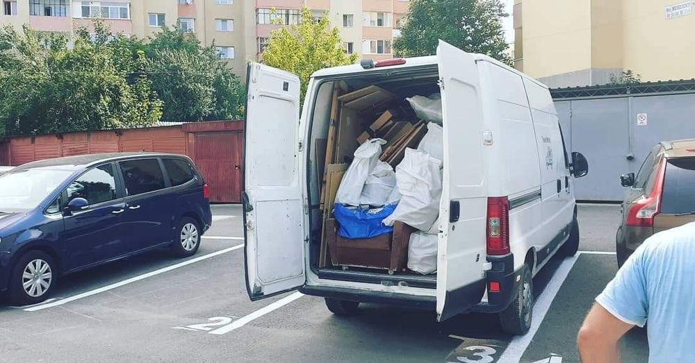 Debarasari apartamente mobila veche moloz brasov